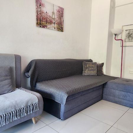 Apartament 4All Airport 10Min,Sea100M,Free Parking Saloniki Zewnętrze zdjęcie